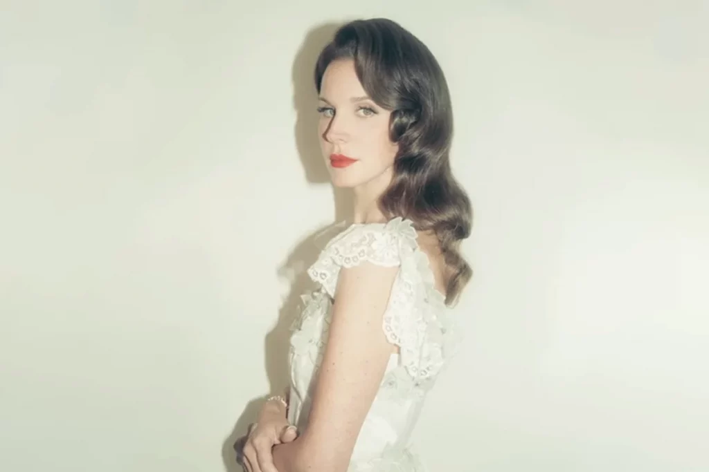 Lana del Rey — artista indie español