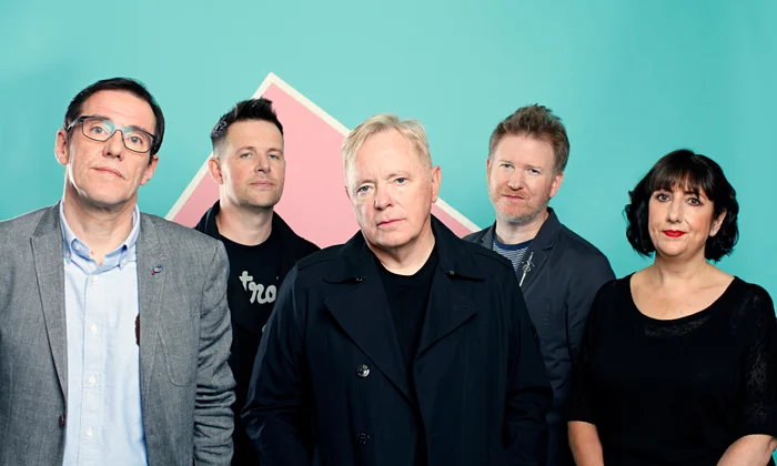 Terremoto en New Order: Stephen Morris y Gillian Gilbert se bajan de los escenarios por problemas de salud — La Parada del Bus